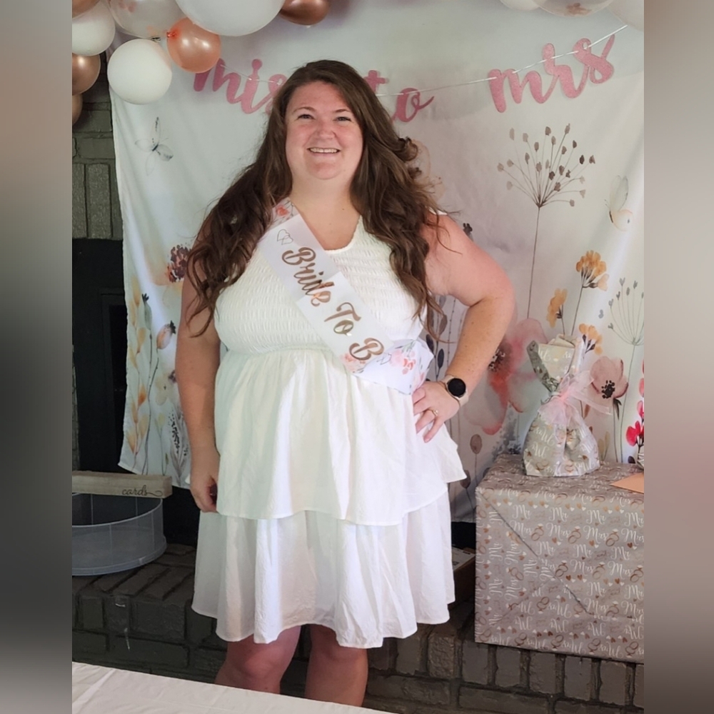 ARULA White Dress - Picture 6 of 6